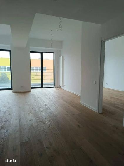 Apartament cu 2 camere decomandat în Aviației