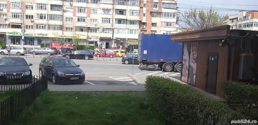 Spațiu comercial, de 30 mp, în Central