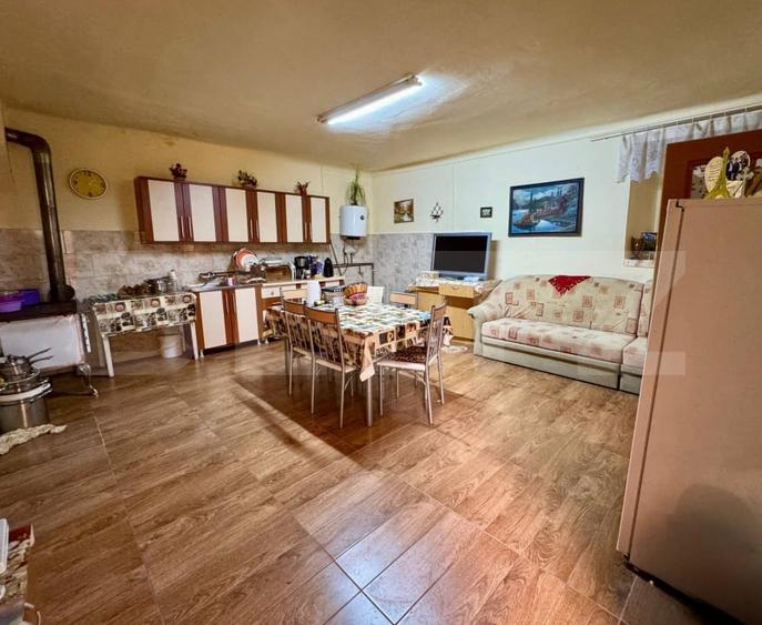 Casa  de vanzare, 2 camere, 86 mp  Sibiu- langa piata Cibin - 8