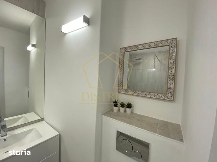 Apartament cu 3 camere semidecomandat în Take Ionescu