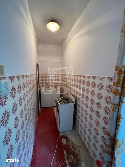 Casă cu 4 camere cu Teren 417 Mp în Mărăști