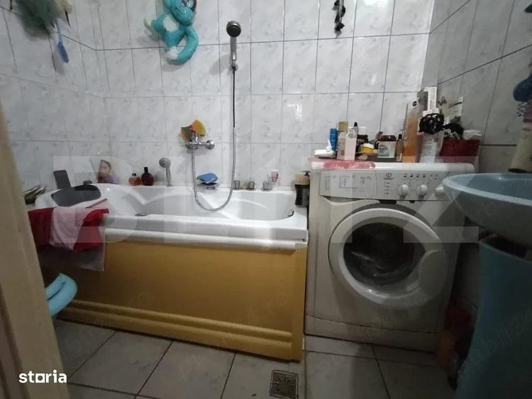 Apartament cu 3 camere decomandat în Ultracentral