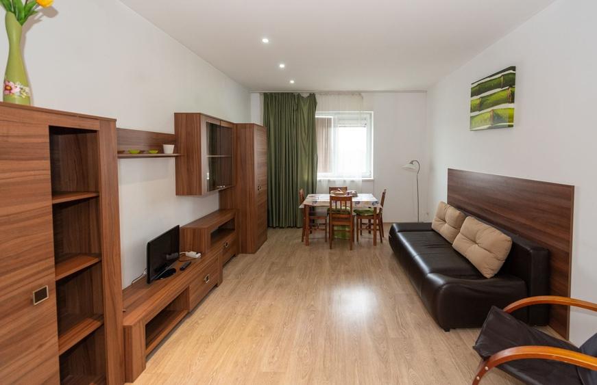 Apartament cu 2 camere semidecomandat în Vitan-Bârzești
