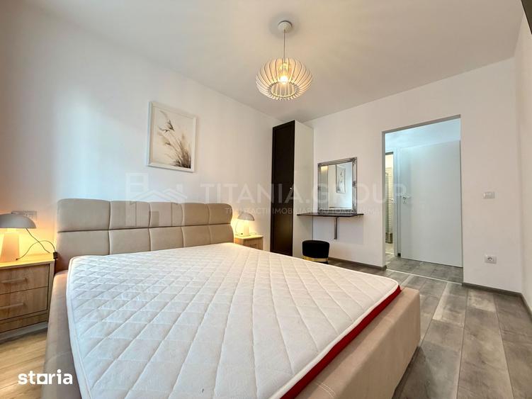 Apartament cu 3 camere decomandat, mobilat în Tractorul