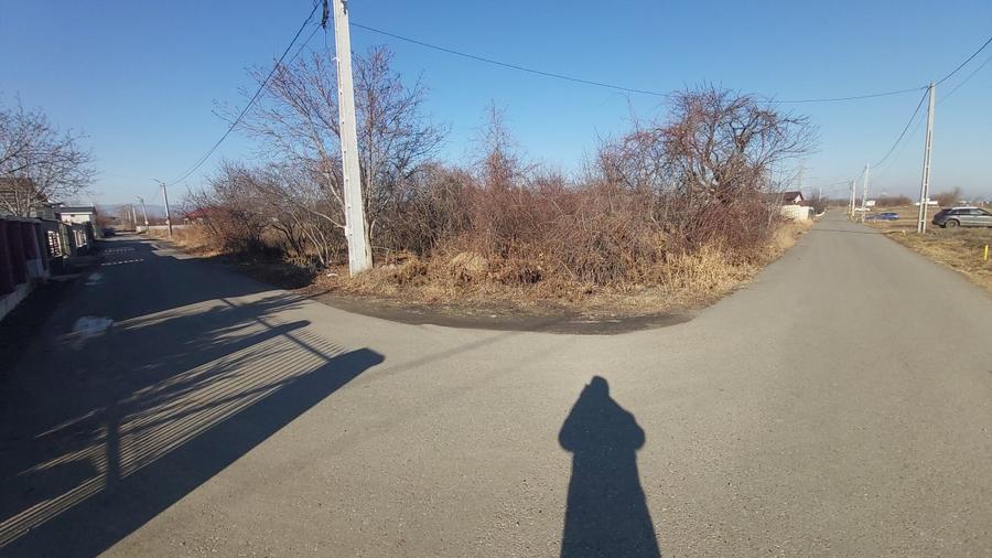 Teren Construcții extravilan de 1500 mp, în Nord-Vest