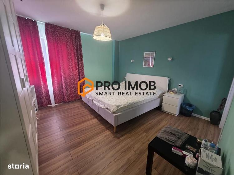 Casă cu 4 camere decomandat în Milcovul