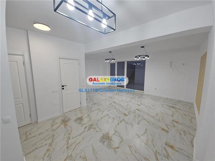 Casă cu 4 camere cu Teren 25 Mp în Sud-Vest