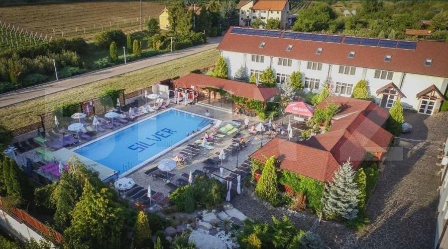 Spațiu comercial, de 3,700 mp, în Iorga