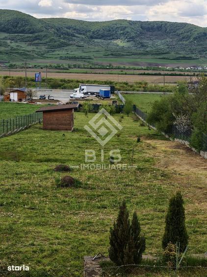 Teren de 2200 mp, în Șieu