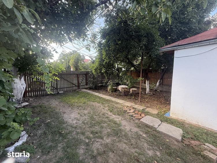 Casă cu 3 camere cu Teren 970 Mp în Central