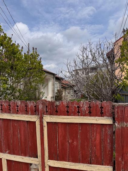 Casa demolabila de vanzare - 1