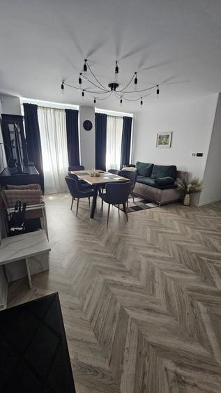 Unirii-Ultracentral-4 camere-Renovat integral-Afacere la Cheie - 6