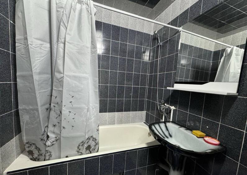 Inchiriez apartament cu 2 camere situat in zona Gruia - 1