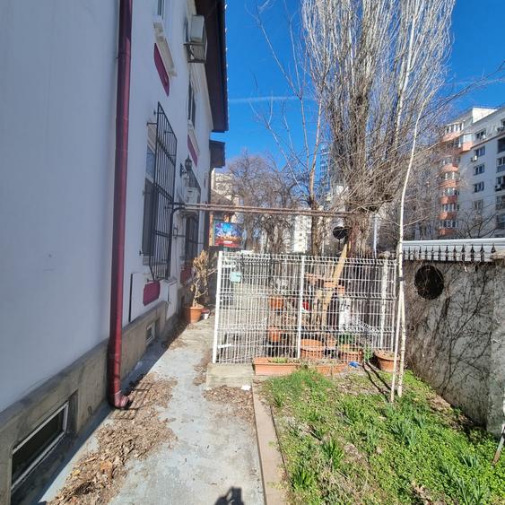 COMISION 0% BARBU VACARESCU STRADAL VILA D+P+ET+M+TERASA SI GARAJ CURTE LIBERA - 4