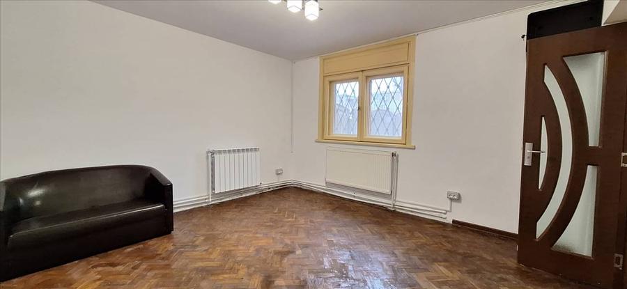 GARA CASA 3 CAMERE + DOUA CURTI RENOVATA GAZE IDEAL ACTIVITATI COMERCIALE - 8