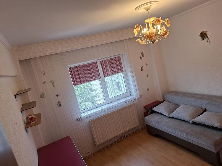 3 camere Bascov , Decomandat / Centrală , LIBER / NEGOCIABIL ! - 9