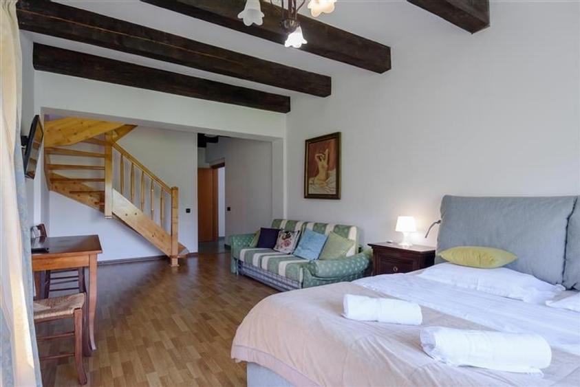 Pensiune cu priveliste fabuloasa, zona boema, Bran, Brasov. - 36