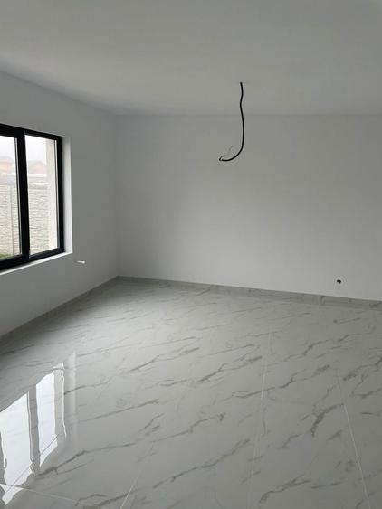 Vand Casa Noua,direct proprietar - 6
