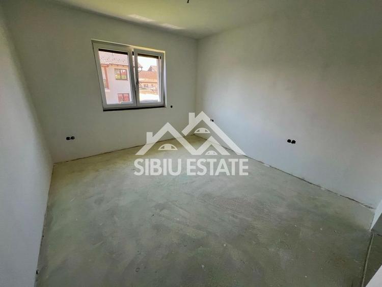 Casă Individuală cu garaj dublu de Vânzare în Șelimbăr, zona Lidl - 18