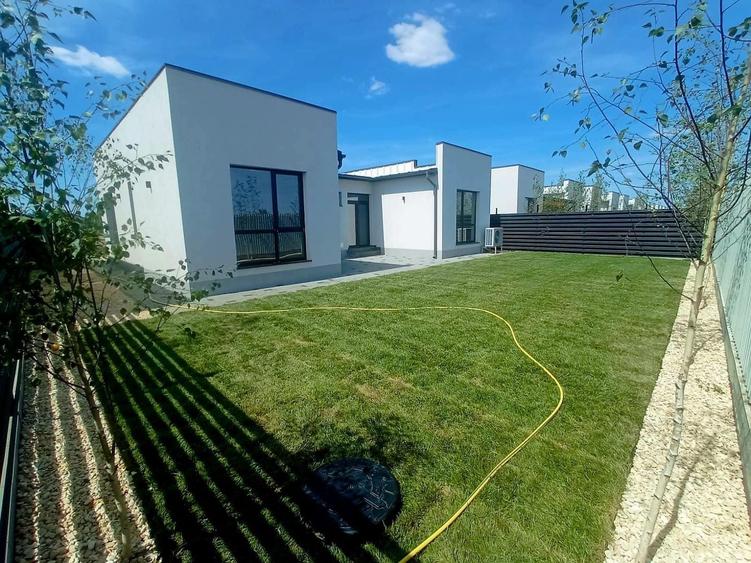 CASE INDIVIDUALE FORTULUI, TOATE UTILITATILE, PARCARE, COMISION 0% - 2