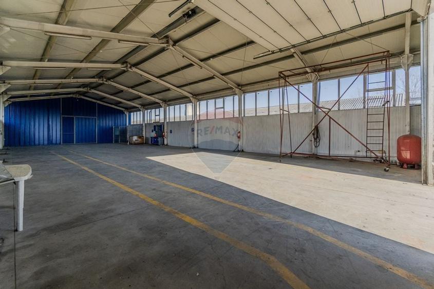 De închiriat spațiu pentru depozitare 300mp + curte 650mp Feldioara - 6