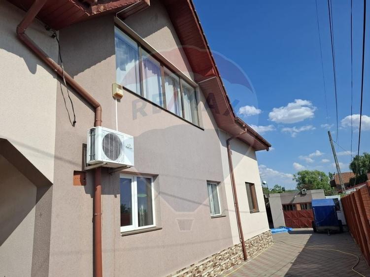 Casa / Vila cu 6 camere de vanzare in zona Calea Severinului - 2