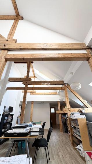 UNIVERSITATE - Batistei - Vanzare MANSARDA in VILA  Interbelica ! - 6