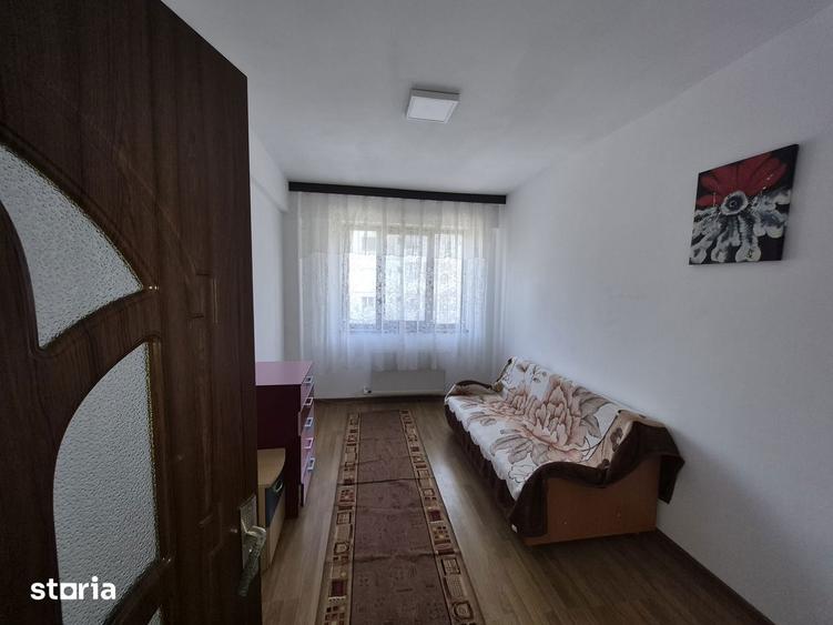 Apartament cu 3 camere openspace zona Cug Aleea Tudor Neculai langa bl - 9