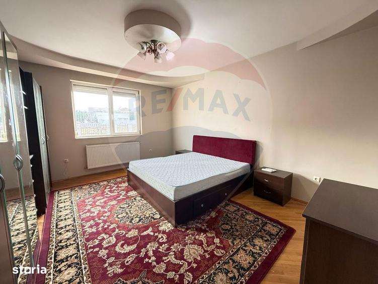 De vanzare Casa spatioasa cu teren 1.000 mp Beverly Hills, Sanmartin - 14