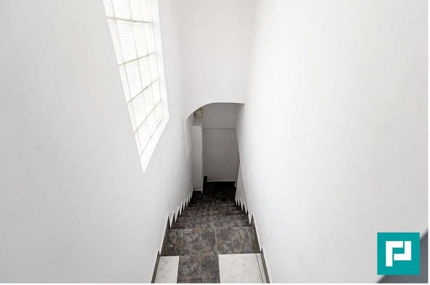 Proprietate cu 5 camere Aurel Vlaicu - 2