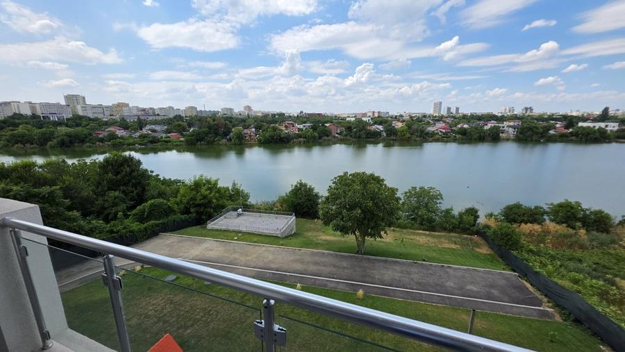 APARTAMENT CU TERASA GENEROASA SI VEDERE UNICA CATRE LAC - 8
