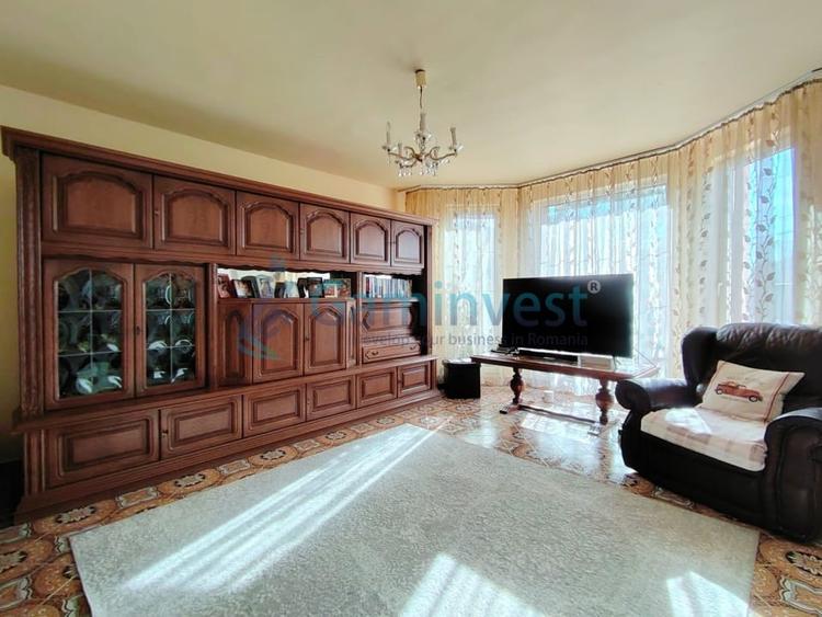 Vila cu teren de 2800 de mp de vanzare in Santandrei, Bihor, Romania - 9