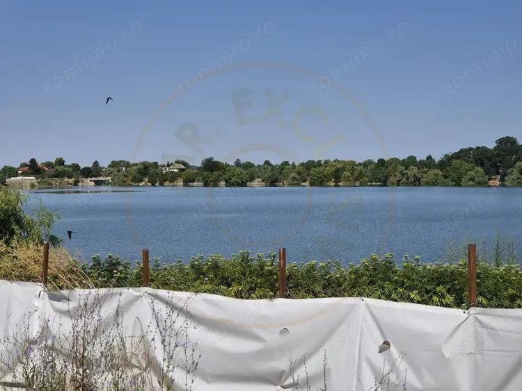 Priveliste spre lac! - 4