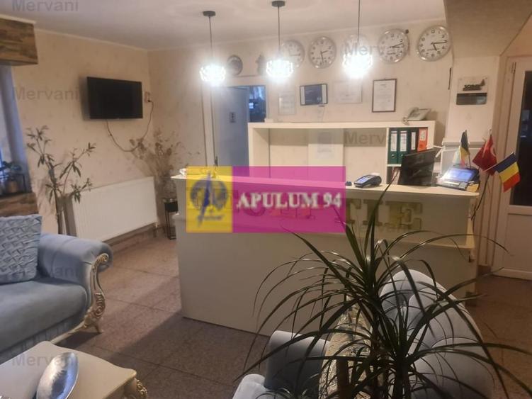 Hotel de vanzare in Sinaia - 1