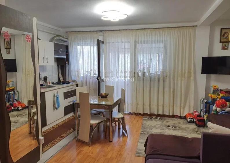 APARTAMENT 3 CAMERE,DECOMANDAT,TATARASI, BLOC 2010