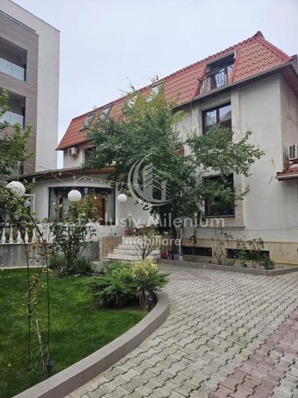 Vila / Casa Birouri /Locuinta Aviatiei -Caramfil + Garaj - 1