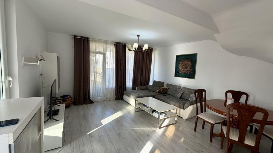 Duplex cu 4 camere cu Teren 160 Mp în Tunari