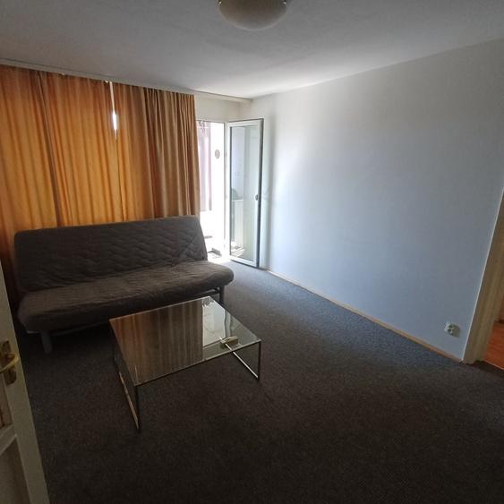 Inchiriez apartament 2 camere - 5