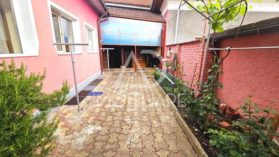 Imobile de vanzare zona centrala, strada Tudor Vladimirescu - 10