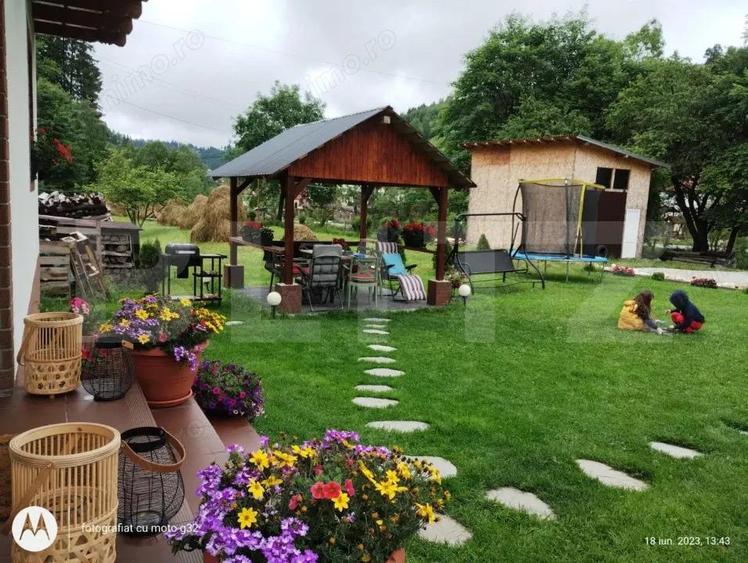 De vanzare pensiune de vis in cadru pitoresc, zona Moieciu de Sus - 10