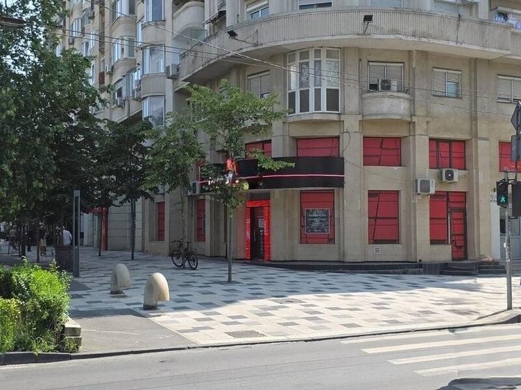 Spațiu comercial de închiriat | Bulevardul Decebal - 2