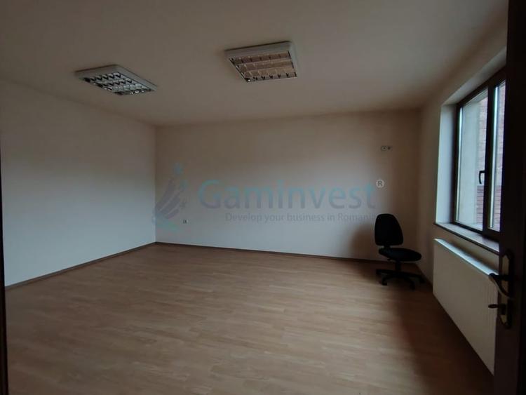 De inchiriat  cladire multifunctionala  ultracentrala  Oradea ,Bihor - 13