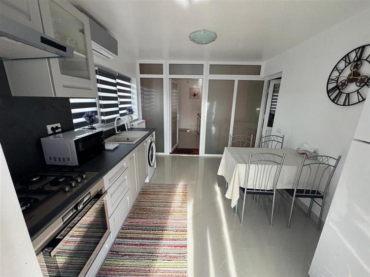 Garsoniera 45 mp (FACTURI INCLUSE), curte+ foisor, parcare - 3