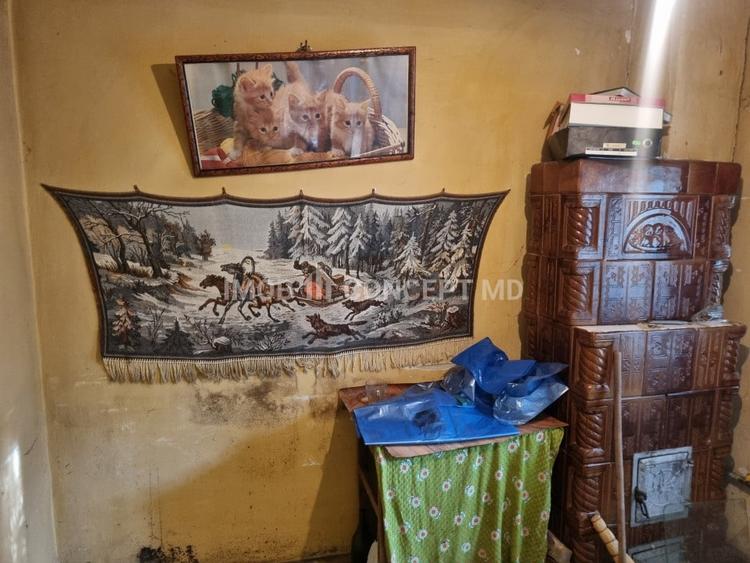 Vanzare casa 4 camere si teren de 700 mp in zona Marasesti - 11