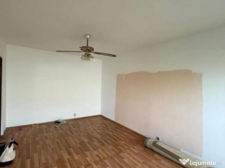 Garsoniera de vanzare, 24 mp, zona Combinat - 5