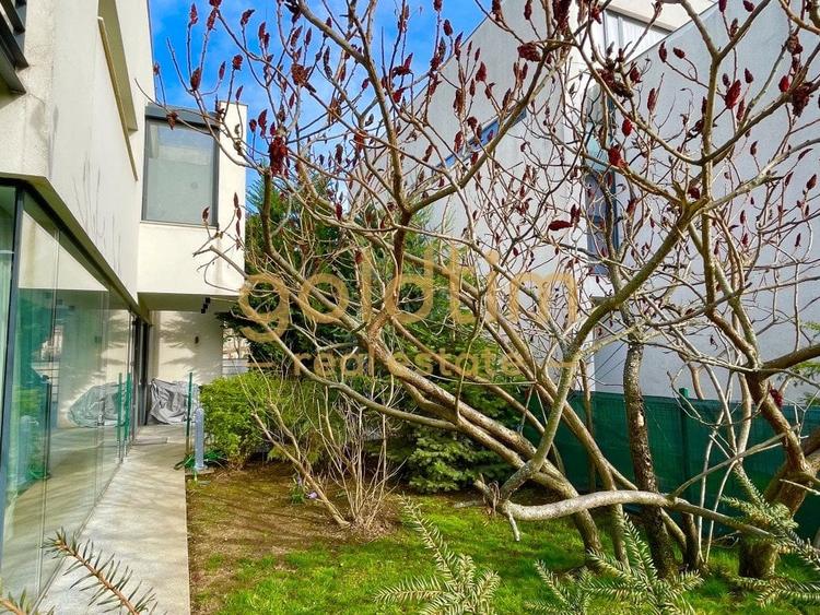 SUPERB/ ESQUISITE DESIGN/ GARDEN/ PARKINGS/ IANCU NICOLAE - 90