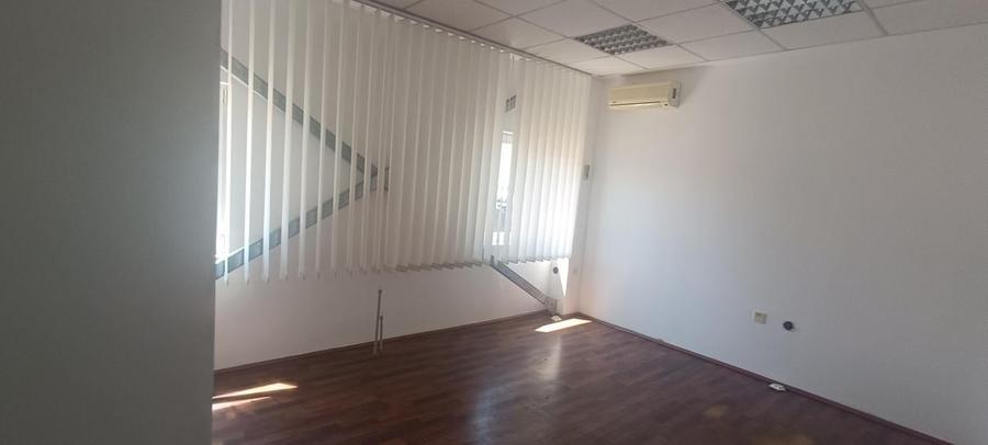 Hala 1100 mp, in Otopeni. - 12