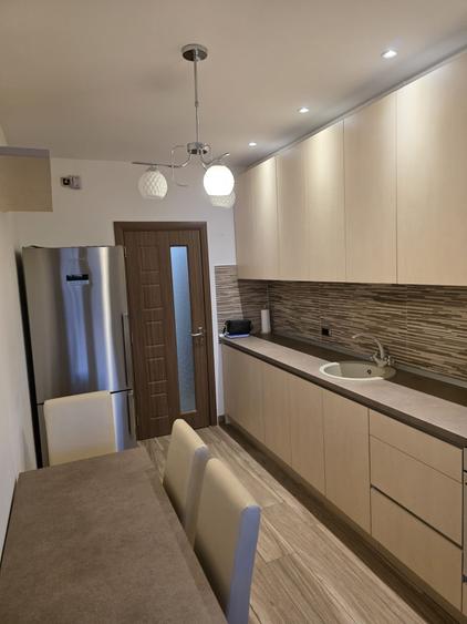 Apartament cu 2 camere spatioase,luminoase! - 7