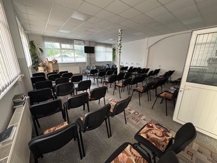 Vand cladire cu chirisi in Pitesti. Afacere la cheie. Oportunitate de investitie - 5