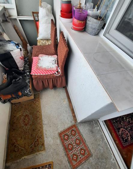 Apartament cu  3 camere, etaj 5/10, zona Podu Ros - 15